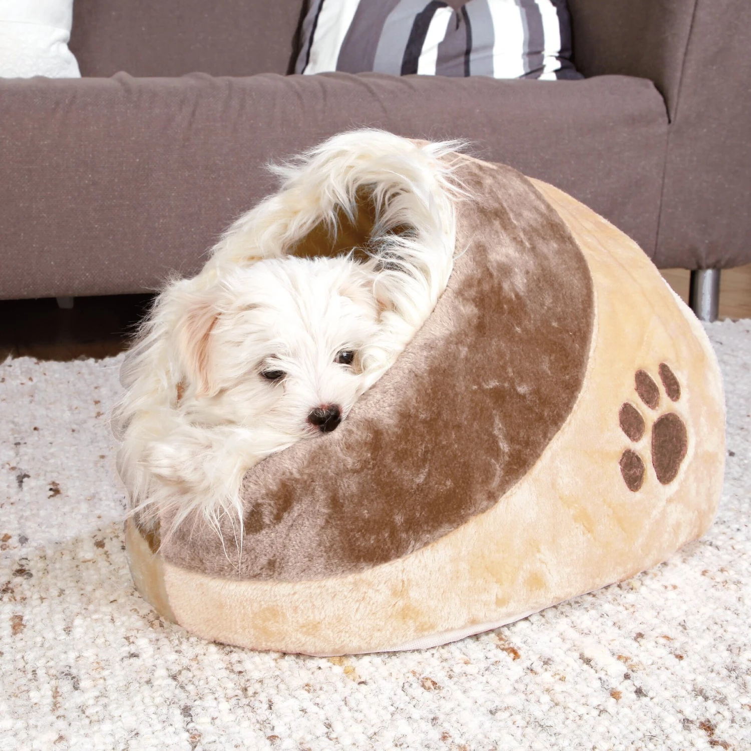 TRIXIE Minou Cuddly Cave Dog & Cat Bed 3 TRIXIE Minou Cuddly Cave Dog & Cat Bed