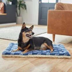 Frisco Plush Tri-fold Arrow Print Dog Crate Mat