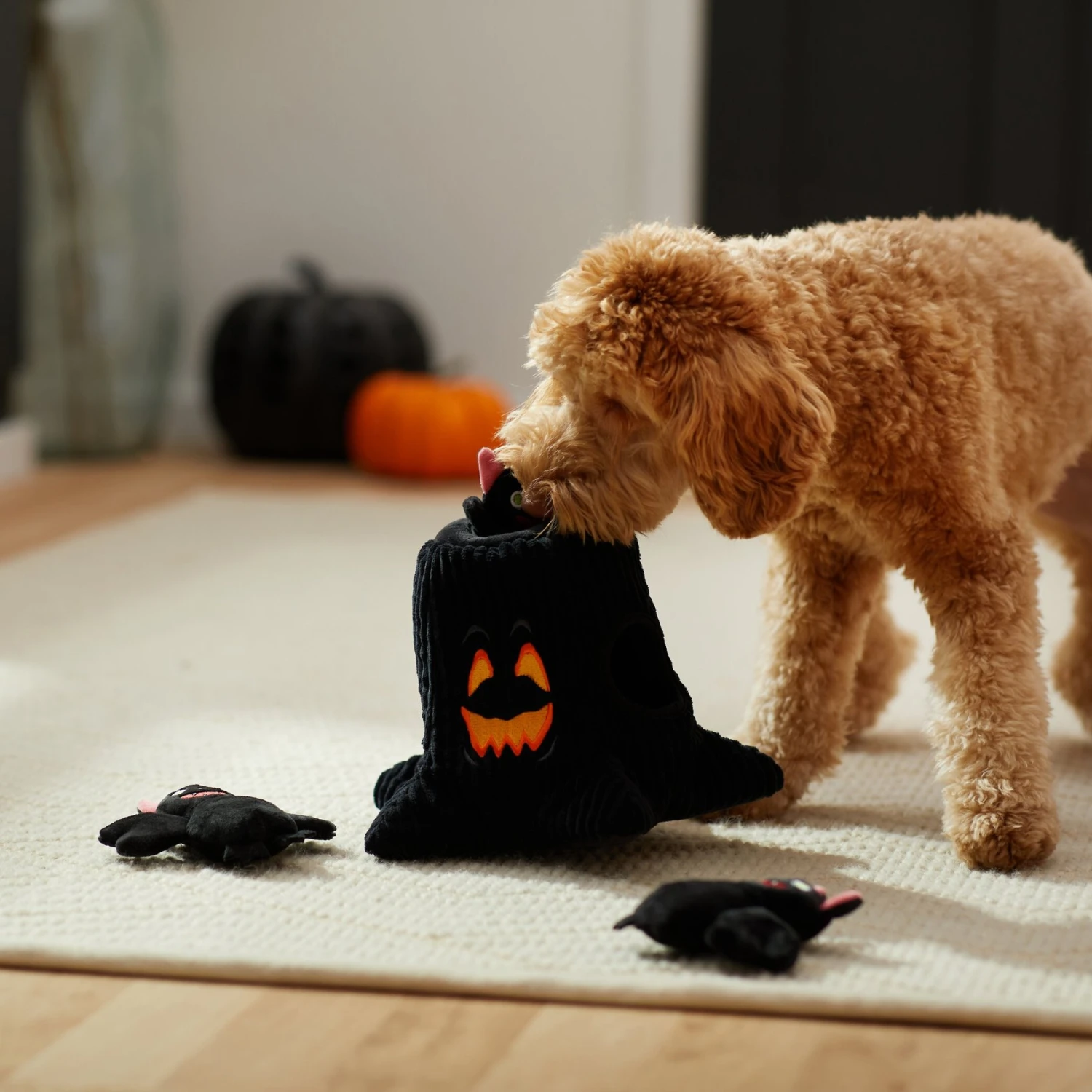 Frisco Halloween Haunted Tree Hide & Seek Puzzle Plush Squeaky Dog Toy 6 Frisco Halloween Haunted Tree Hide & Seek Puzzle Plush Squeaky Dog Toy - Image 4