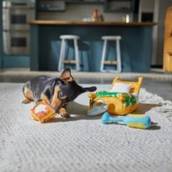 Frisco Brunch Breakfast In Bed Hide & Seek Puzzle Plush Squeaky Dog Toy 9 Frisco Brunch Breakfast In Bed Hide & Seek Puzzle Plush Squeaky Dog Toy -Dog Supplies Store 297282 PT3. AC SS1800 V1642088003