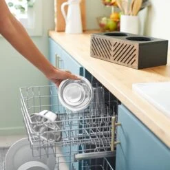 Frisco Premium Wood Elevated Stainless Steel Double Diner Dog & Cat Bowl, Black, 3 Cup 13 Frisco Premium Wood Elevated Stainless Steel Double Diner Dog & Cat Bowl, Black, 3 Cup -Dog Supplies Store 331509 PT6. AC SS1800 V1657656894